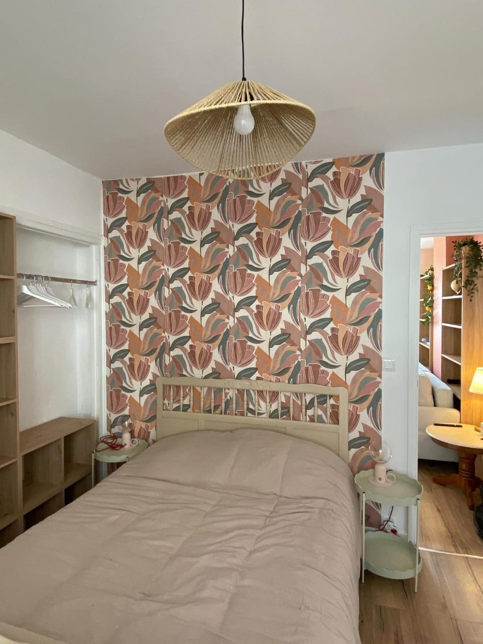 Bed, Photo of the whole room, Bedroom, wardrobe