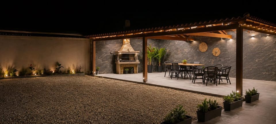 Patio, Night, BBQ facilities