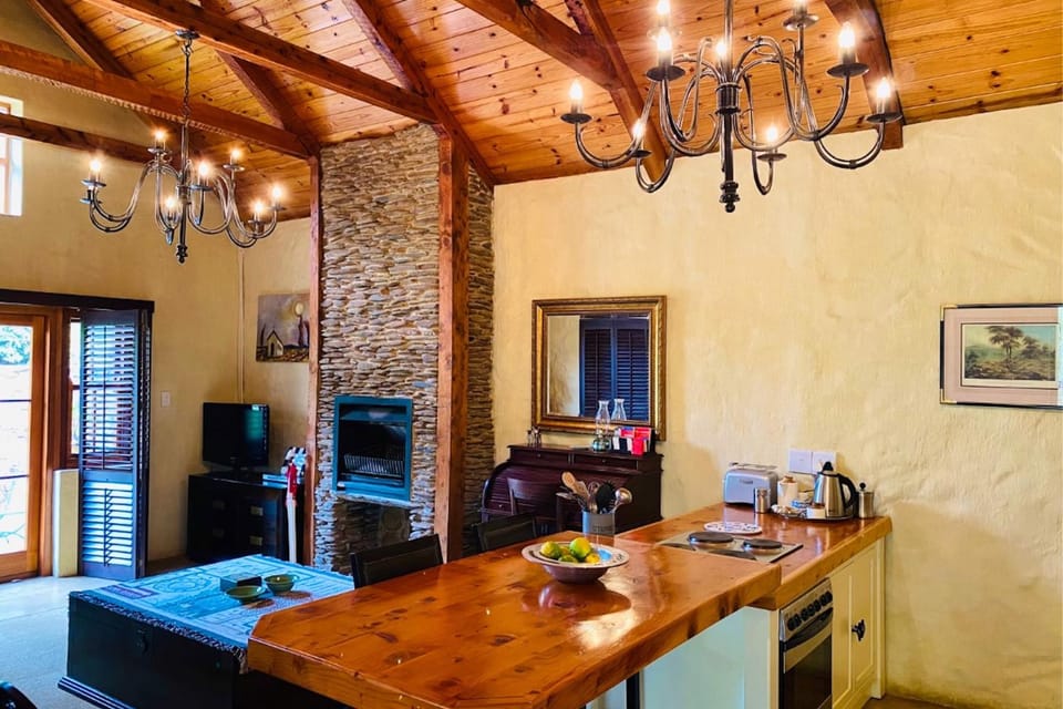 Stonehaven Cottage Chalet in South Africa