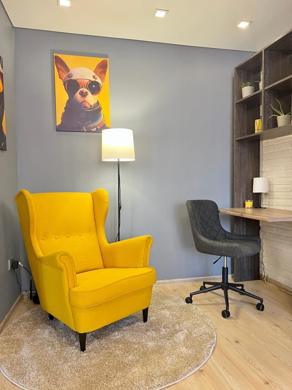 Living room, Seating area