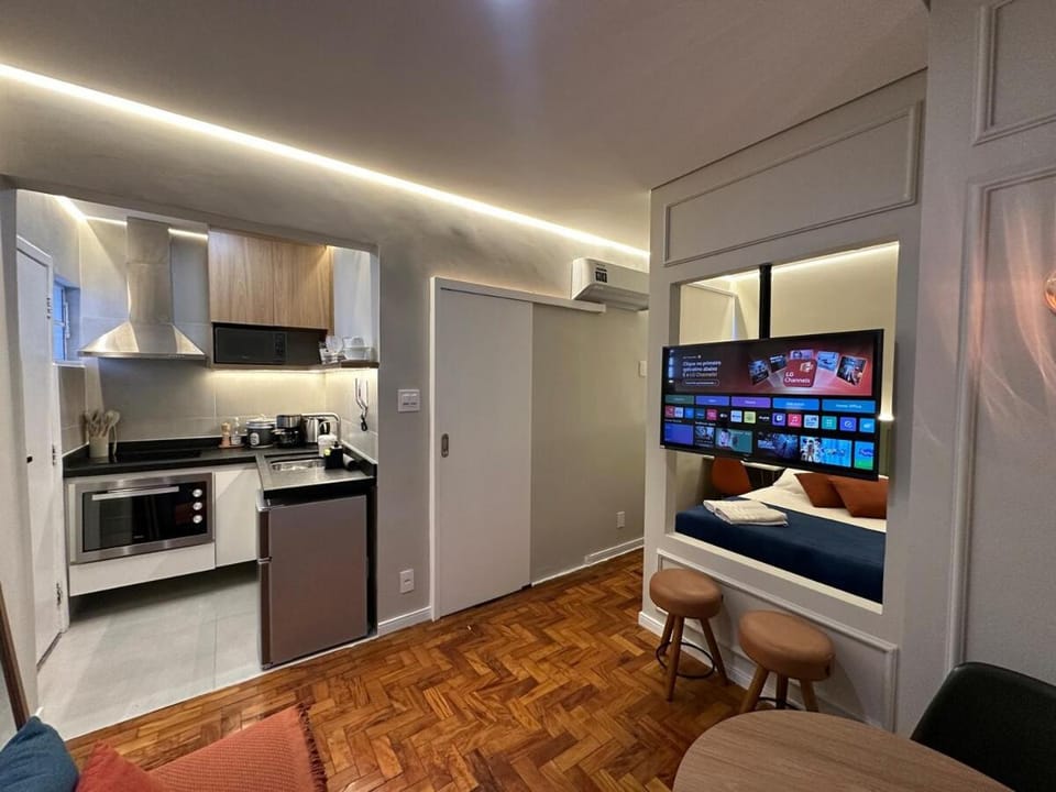 Studio Jamaica 605 Apartment in Santos
