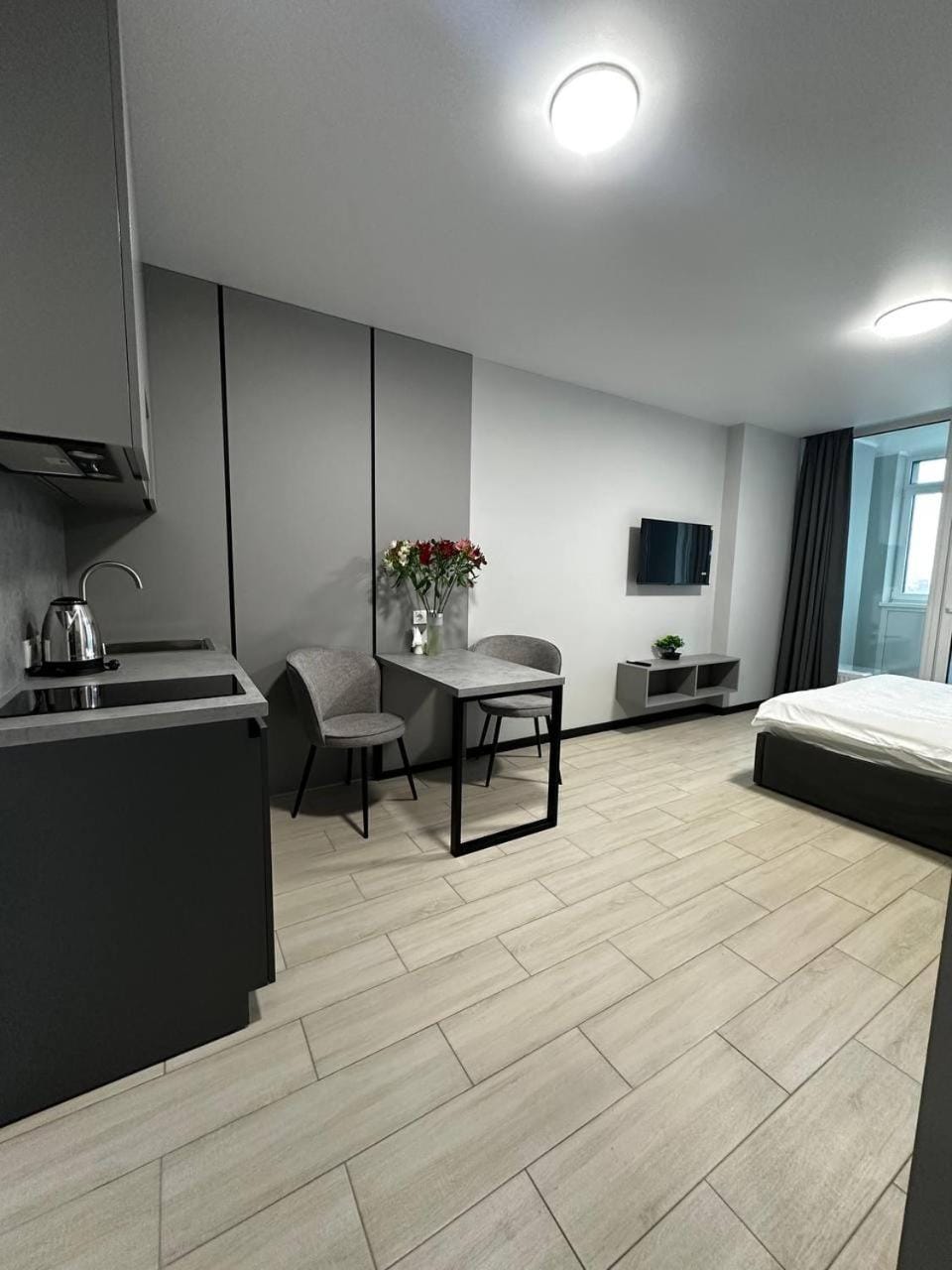 Apart Assistant on Manhattan Apartment in Kiev City - Kyiv