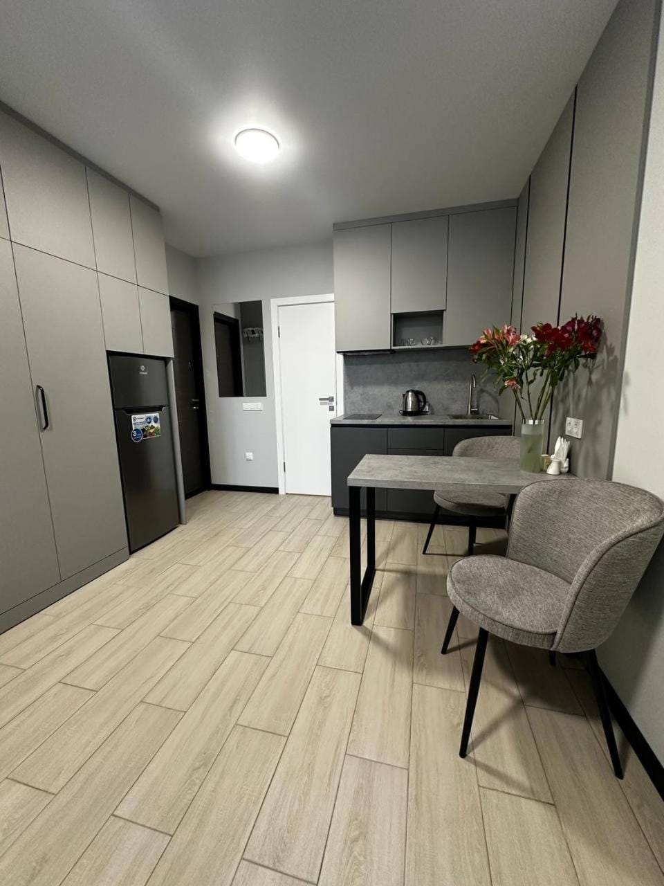 Apart Assistant on Manhattan Apartment in Kiev City - Kyiv