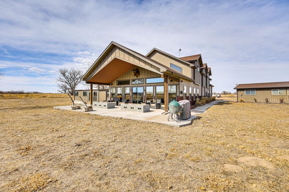 Riverside Retreat in Bridgeport w/ Game Room! House in Nebraska