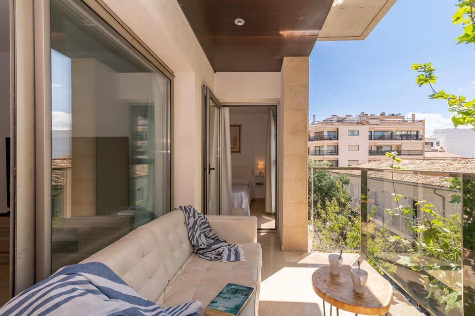 View (from property/room), Balcony/Terrace
