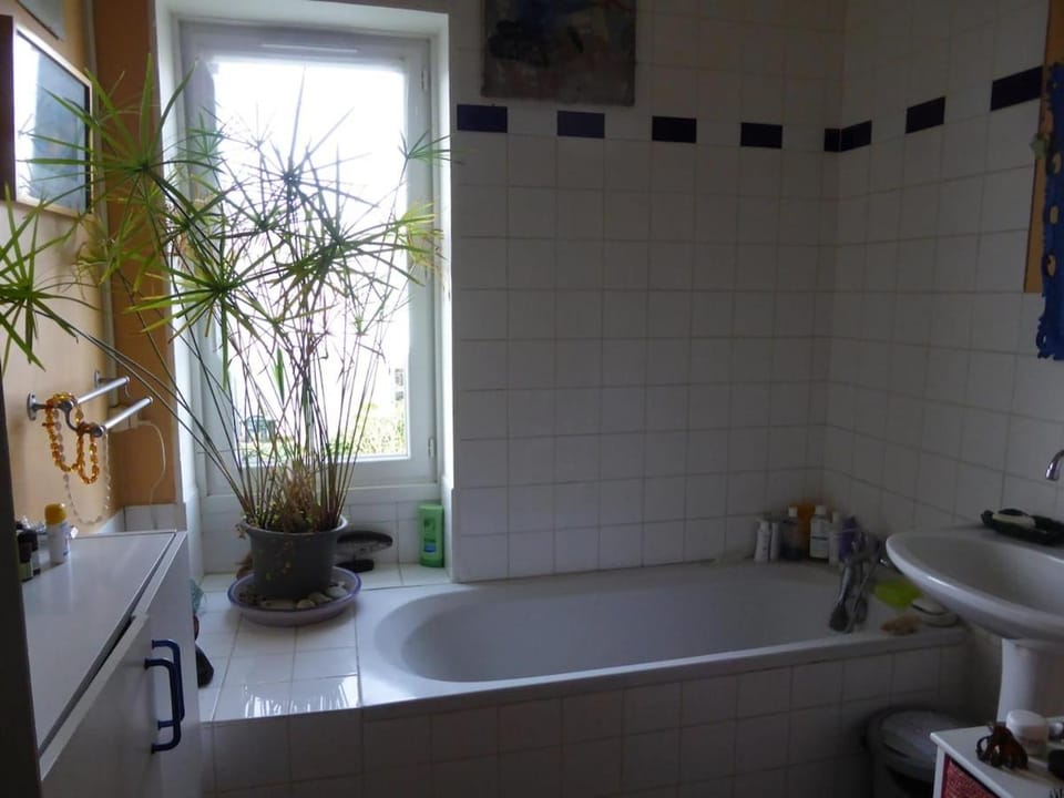 Très jolie maison d'artiste,jardin,proche mer House in La Rochelle