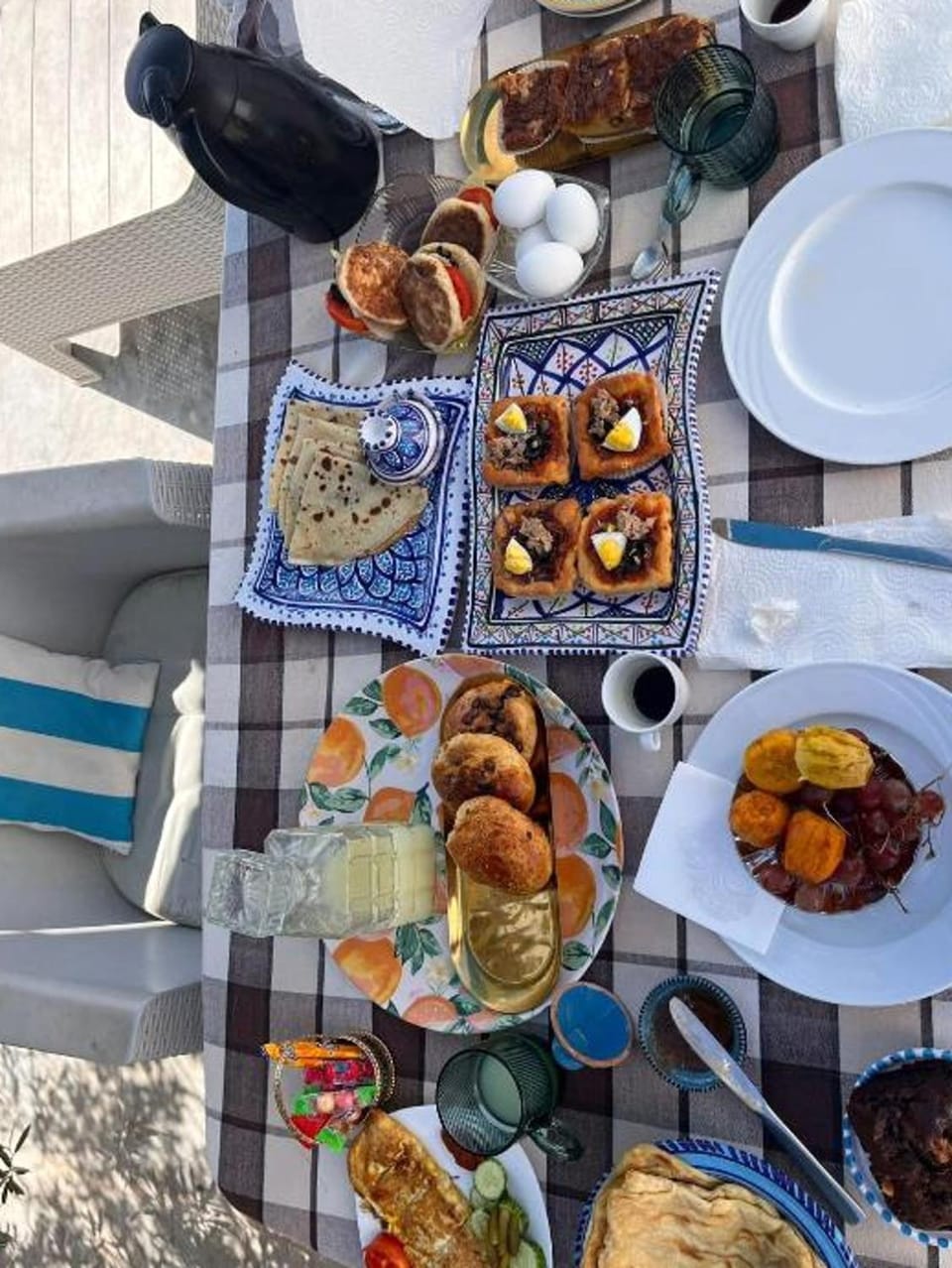 Food and drinks