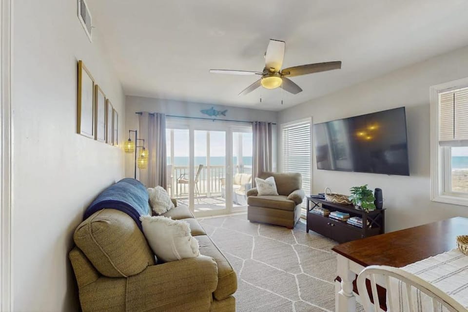 Palmetto Dunes 303 Apartment in North Myrtle Beach