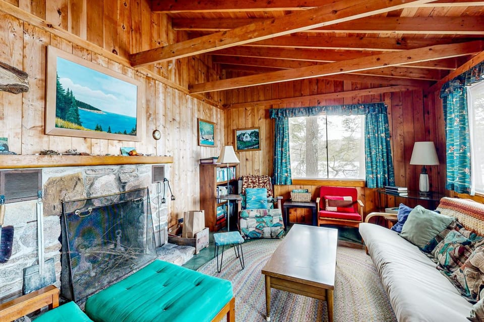 Peaceful 2BR Lakefront Cabin w/ New Dock Cabin in Acadia National Park