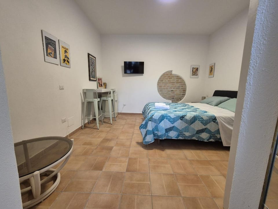 TV and multimedia, Bedroom