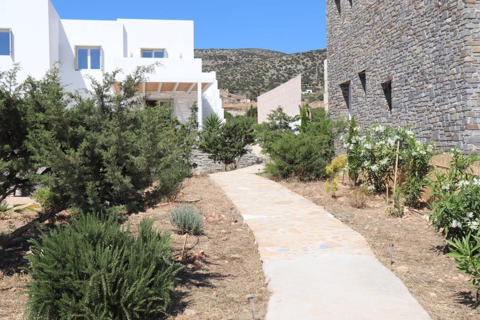 Property building, Natural landscape, Garden