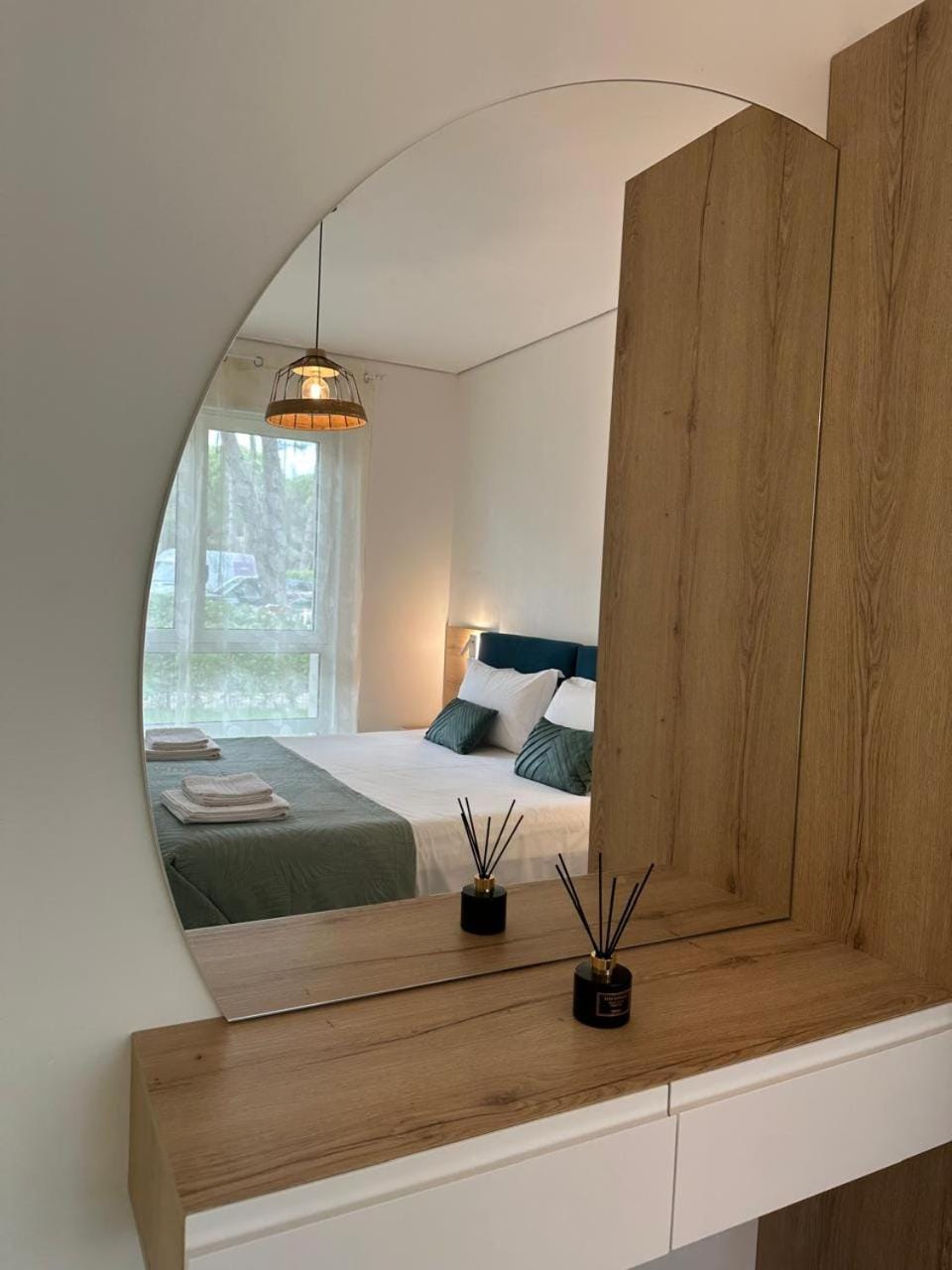 Bed, Photo of the whole room, Bedroom, towels, wardrobe