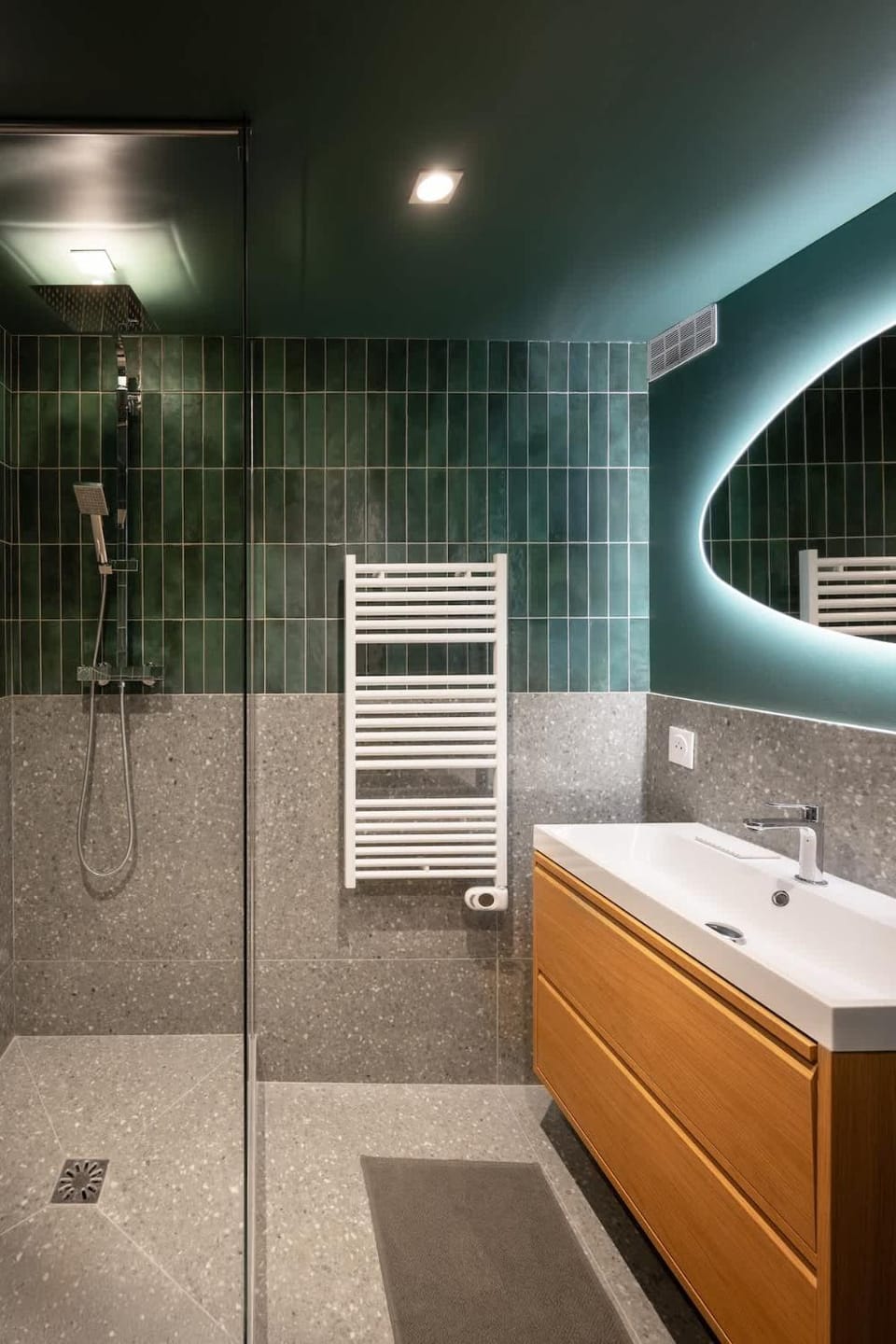 Appartement design et confortable au cœur du Marais Apartment in Paris