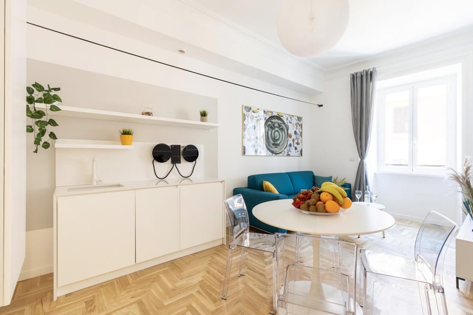 Kitchen or kitchenette, Living room, Dining area