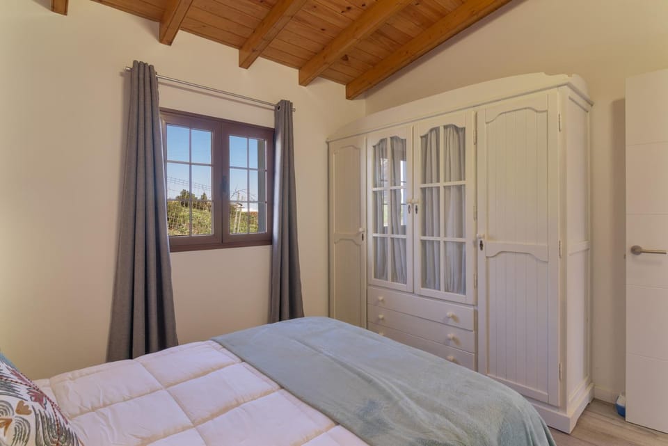 Property building, Living room, Bedroom