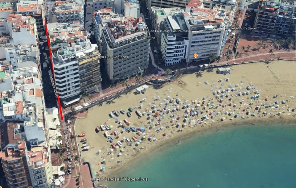 Bird's eye view, Beach
