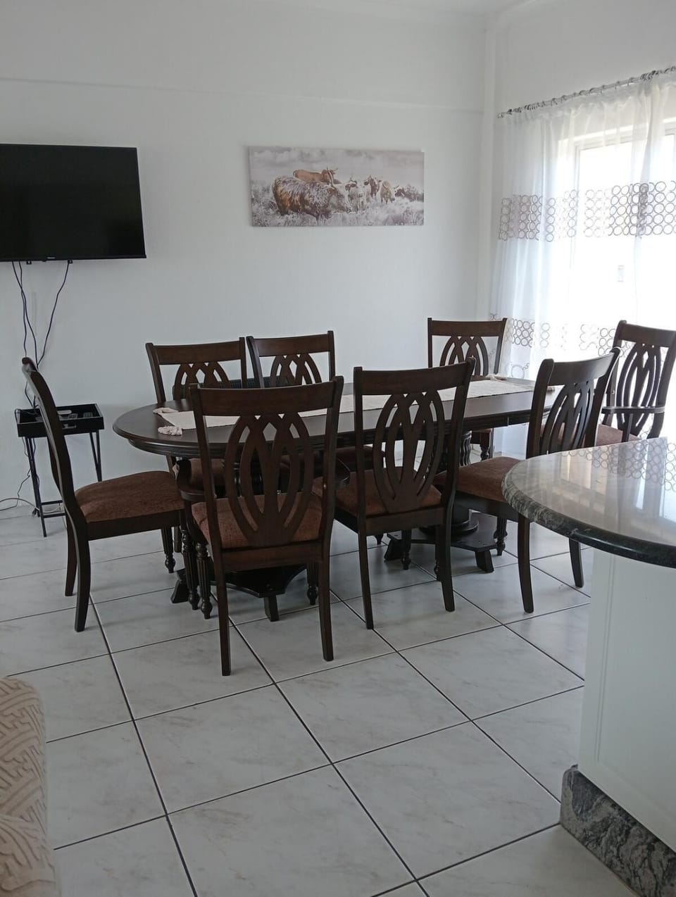 Communal lounge/ TV room, TV and multimedia, Dining area