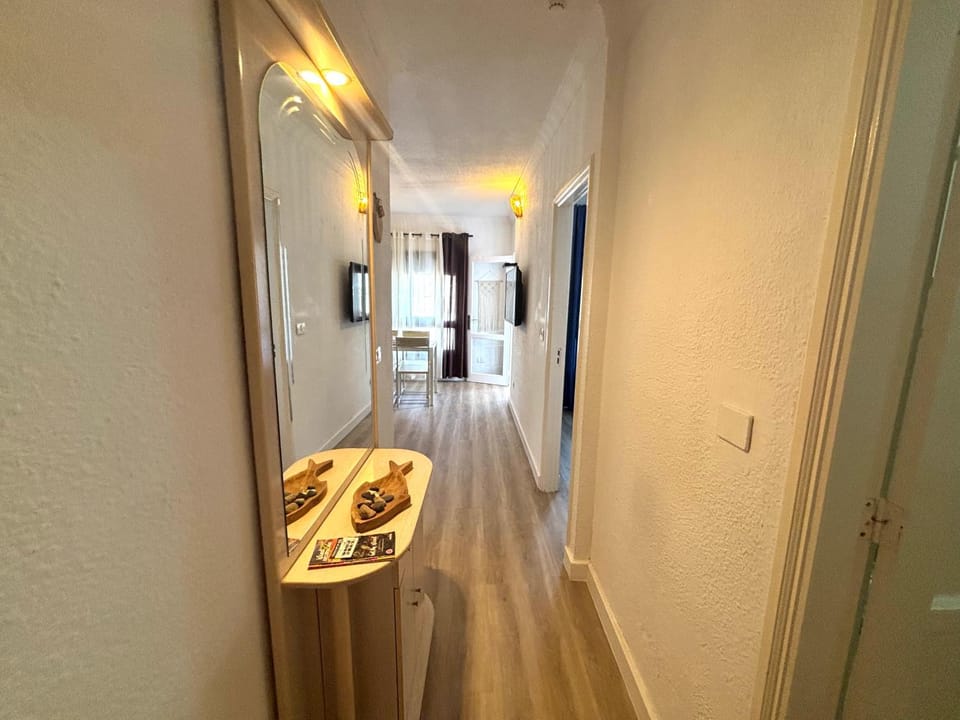 los cristianos pool & sun apartment Apartment in Los Cristianos