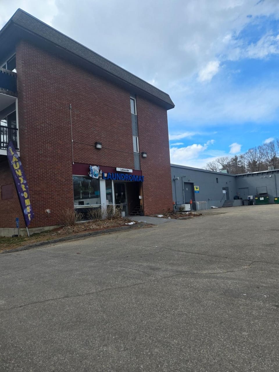 Paugus Bay Condo Close to it All Apartment in Laconia
