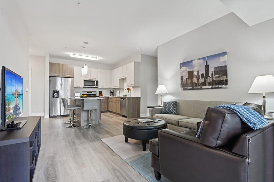 TV and multimedia, Kitchen or kitchenette, Living room