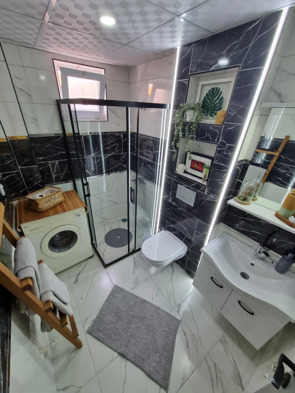 Shower, Bathroom
