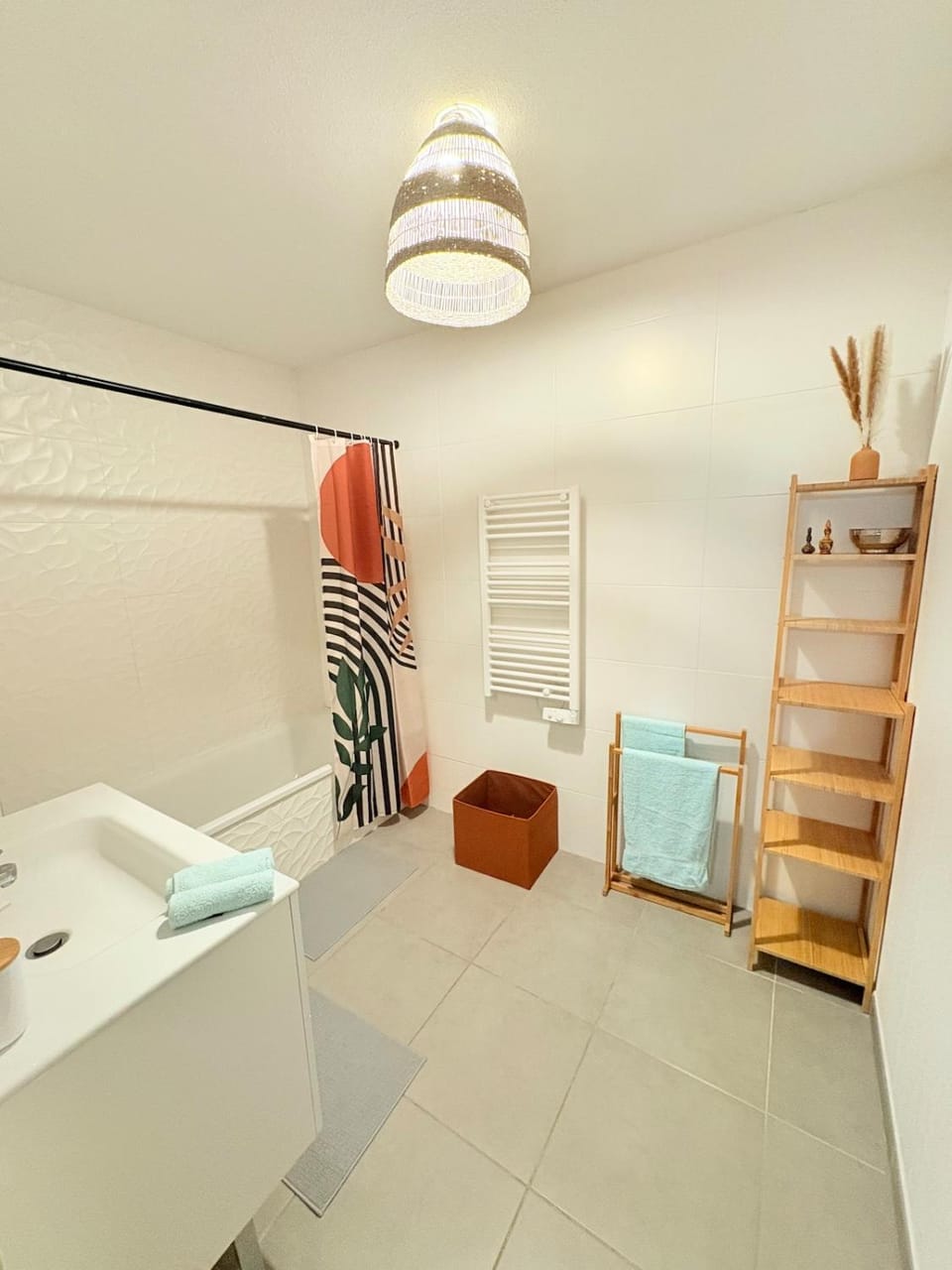 Élégant et cosy T3 neuf, parking Apartment in Occitanie
