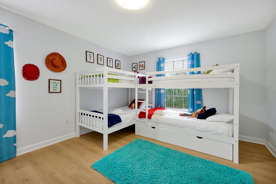 Bed, Bedroom, bunk bed
