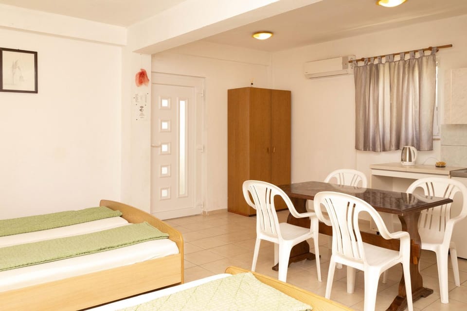 Marinela-Baška Voda Apartment in Baška Voda