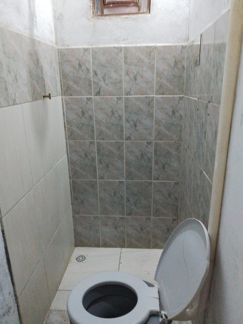 Quarto com banheiro privativo Bed and Breakfast in Contagem