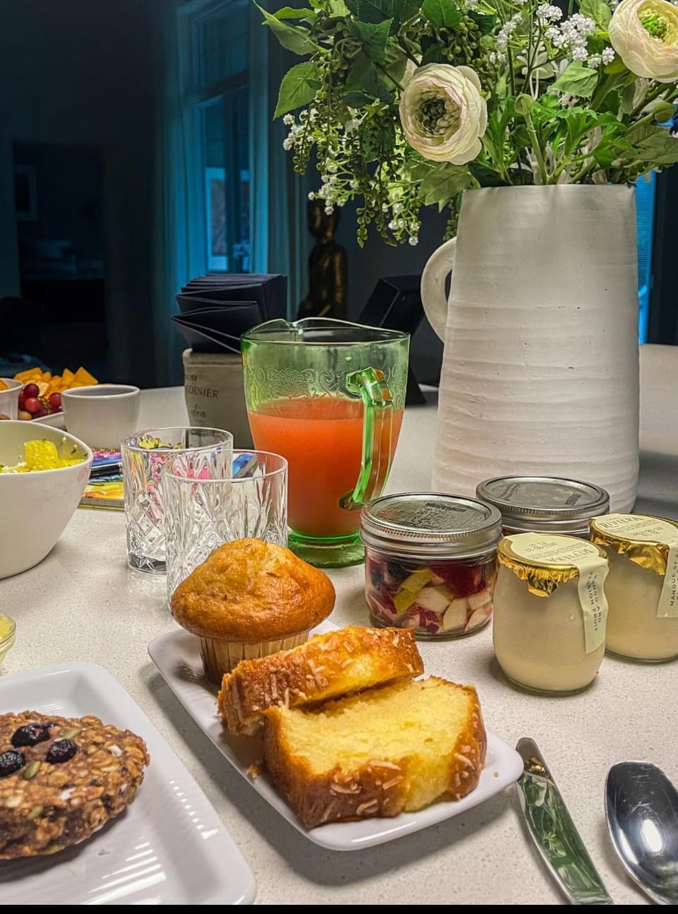 Breakfast, Continental breakfast