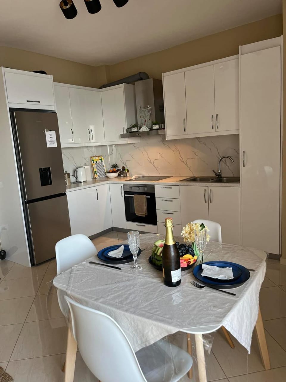 Kitchen or kitchenette, Dining area, oven, stove, toaster