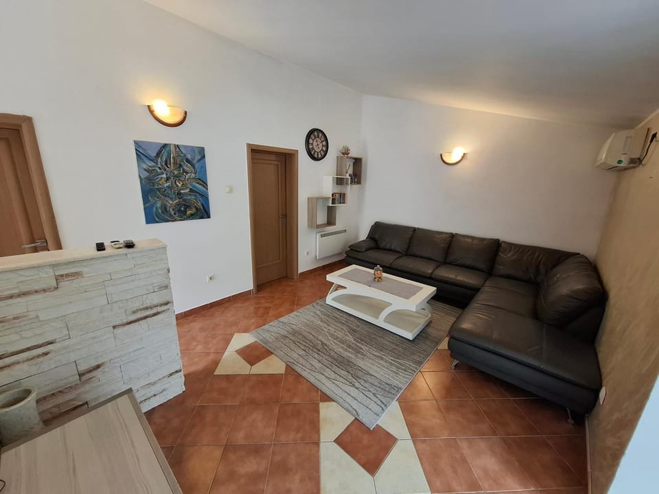 Nina Apartment Apartment in Kotor Municipality