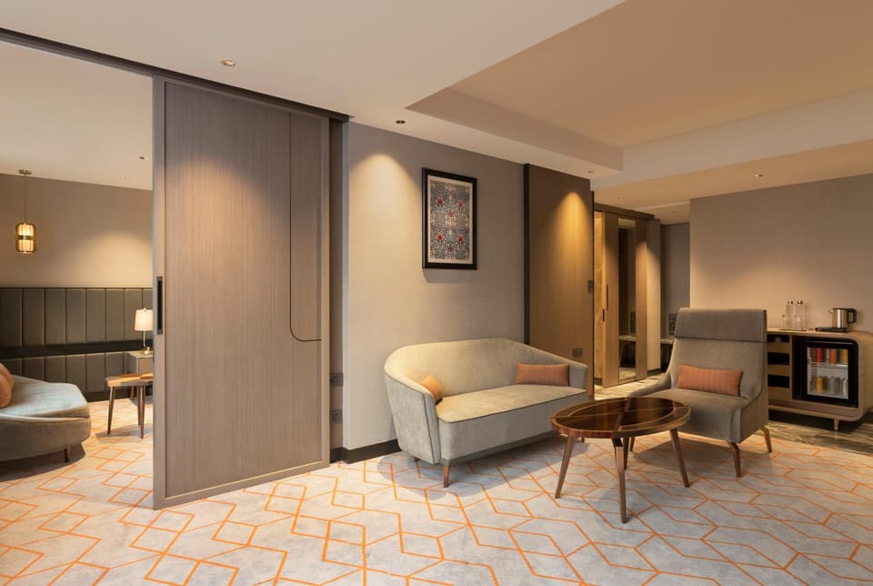 Living room, Seating area