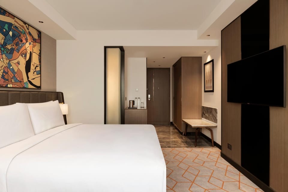Bed, TV and multimedia, Photo of the whole room, Bedroom, wardrobe