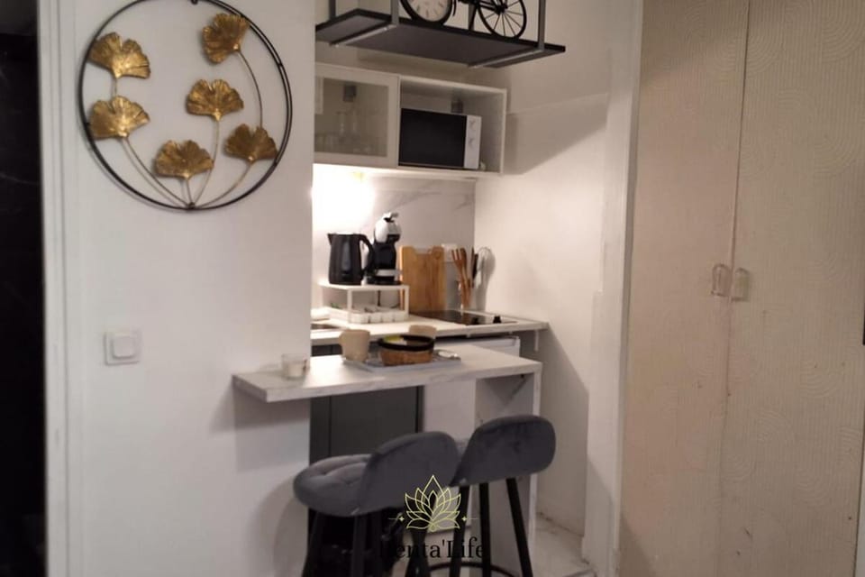 Appartement Studio, 2 Personnes, 5min de Paris Apartment in Issy-les-Moulineaux