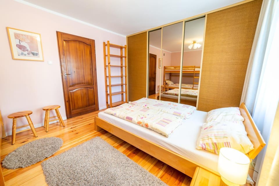 Bed, Photo of the whole room, Bedroom, wardrobe