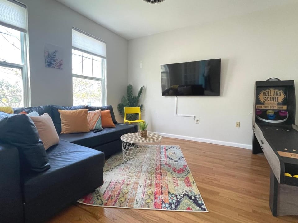Laguna Way-The Boardwalk & Beach Awaits for you! House in Atlantic City