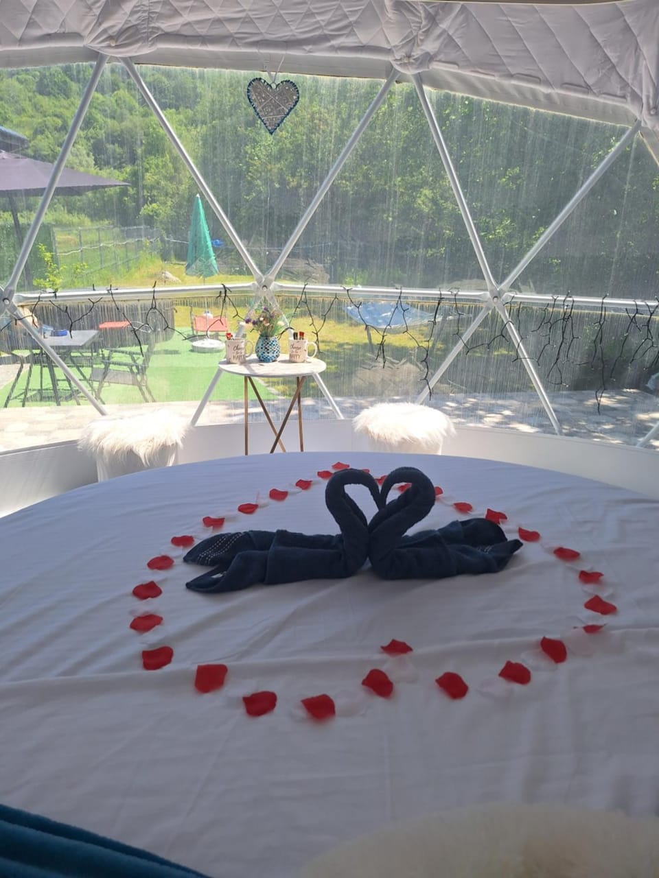 Igloo Rasnov Luxury tent in Brașov County