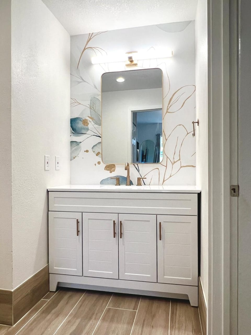 Condo close to Epic Universe - free parking Apartment in Orlando