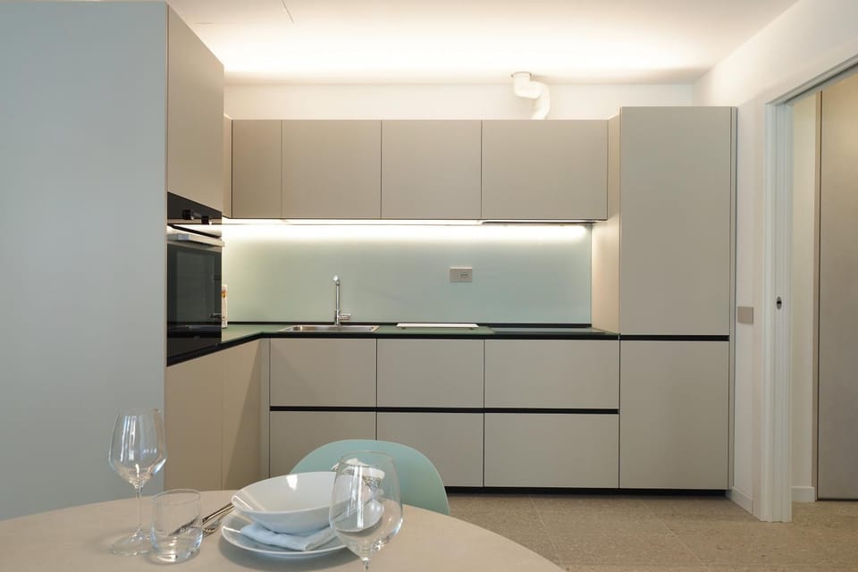 Kitchen or kitchenette, kitchen