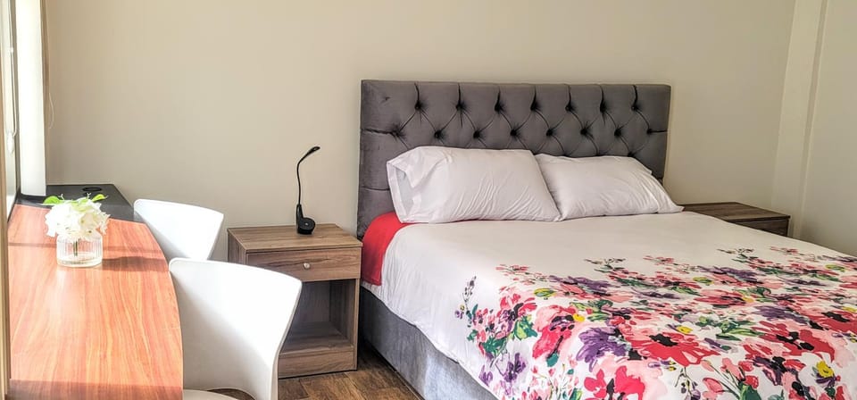 Seating area, Bedroom