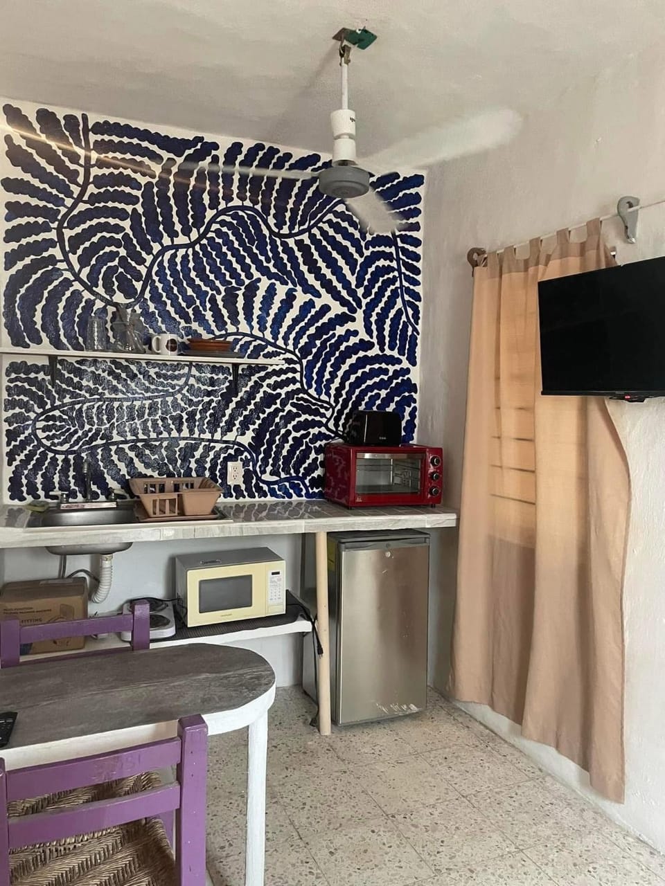 TV and multimedia, Kitchen or kitchenette