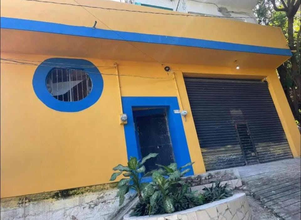 Property building, Day