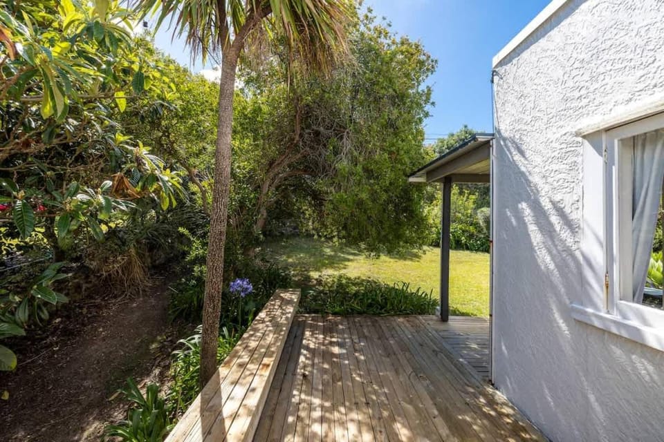 Deco Cottage House in Auckland Region