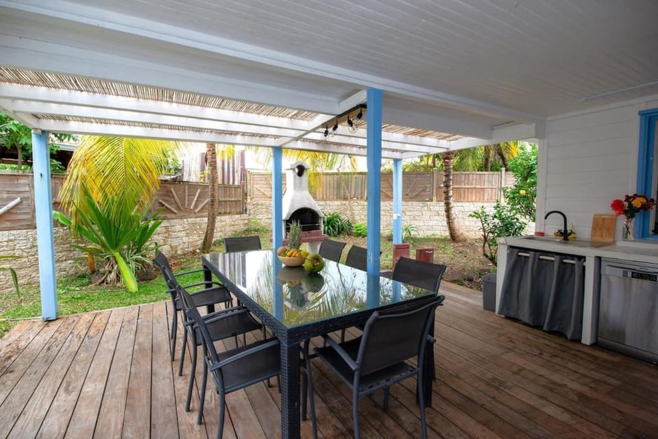Villa Les Koulirous House in Sainte-Anne