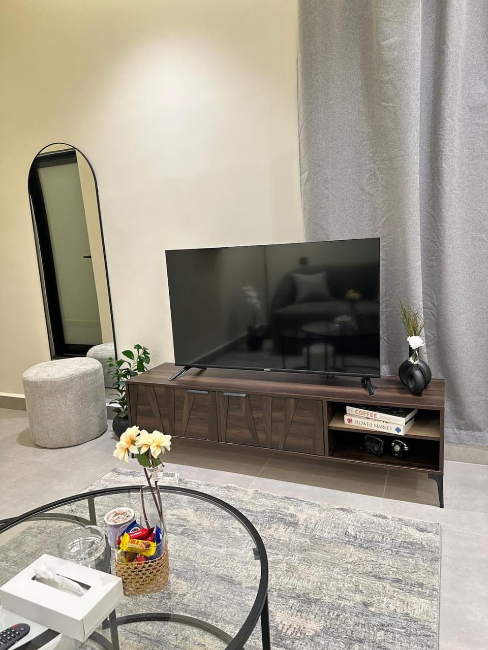 Communal lounge/ TV room, Evening entertainment