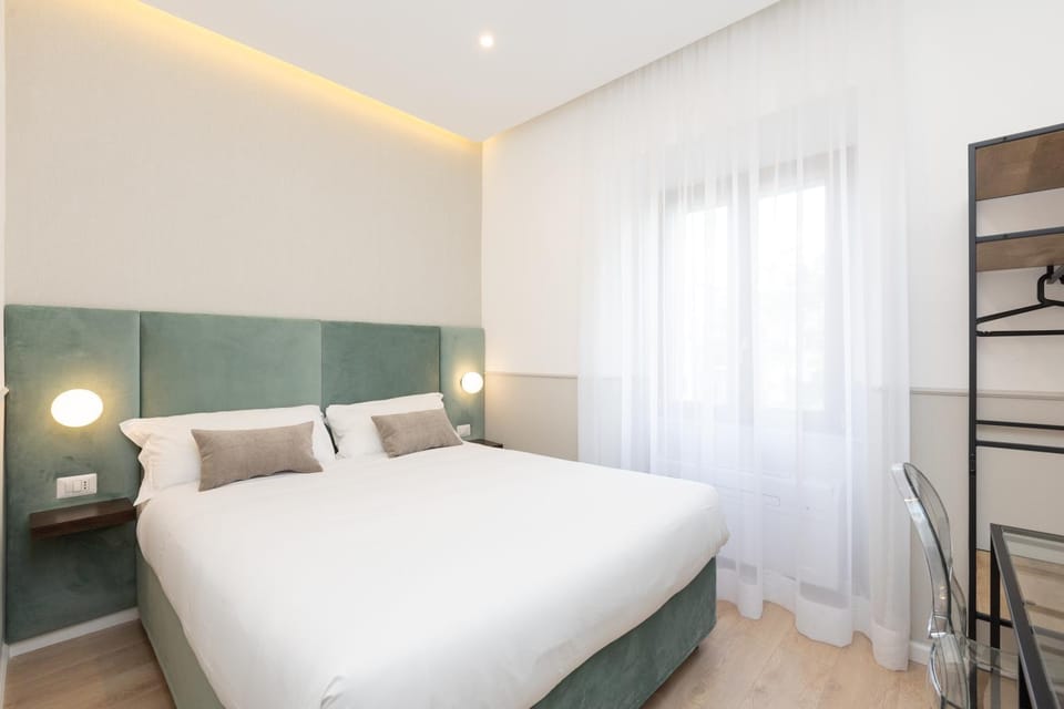 Bed, Photo of the whole room