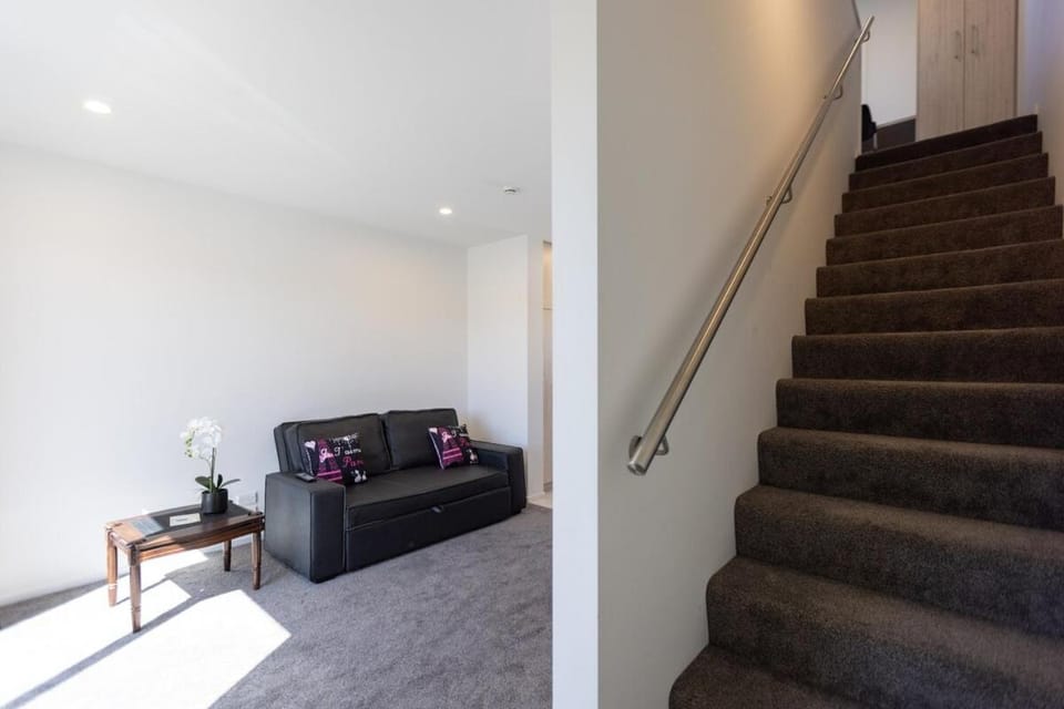 Brand new 2 bedroom ocean view! House in Christchurch