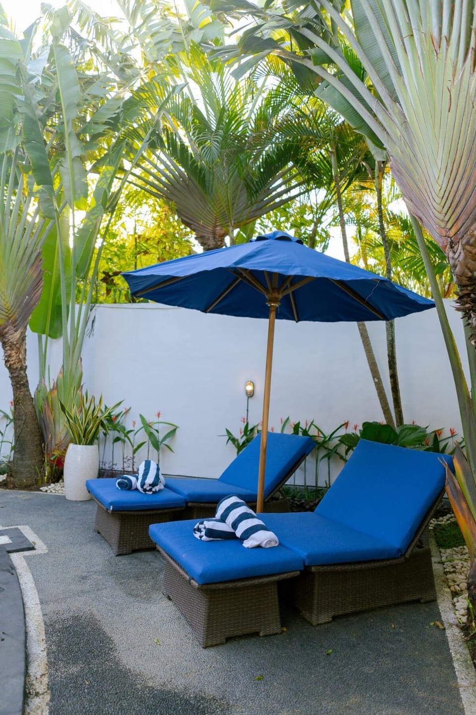 sunbed