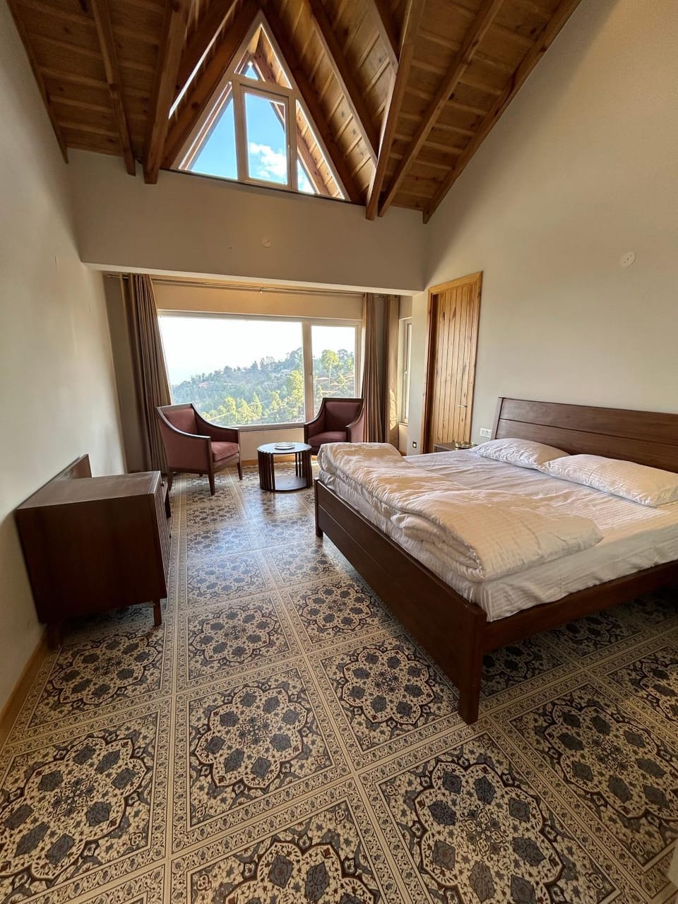 VAAS Cottage Hotel in Uttarakhand